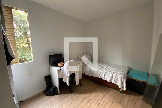 Quarto de apartamento à venda com 2 quartos, 45m² em Jardim Boa Vista, São Paulo