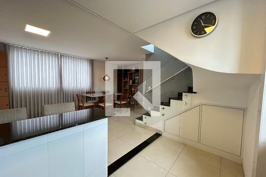 Sala/cozinha de apartamento para alugar com 3 quartos, 150m² em Serrano, Belo Horizonte