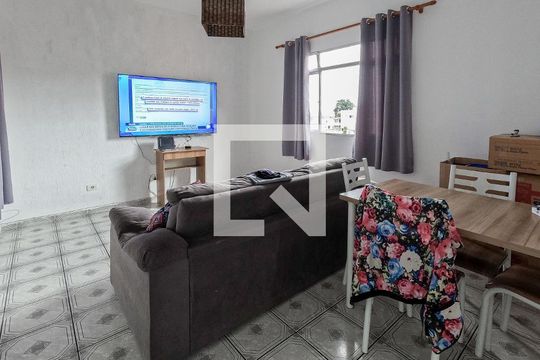 Casa à venda com 4 quartos, 450m² em Vila Souza, São Paulo