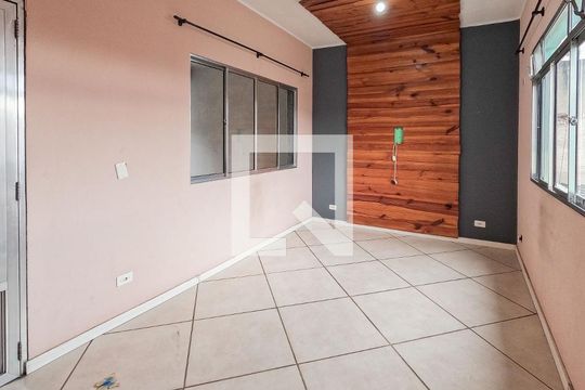 Casa à venda com 4 quartos, 450m² em Vila Souza, São Paulo