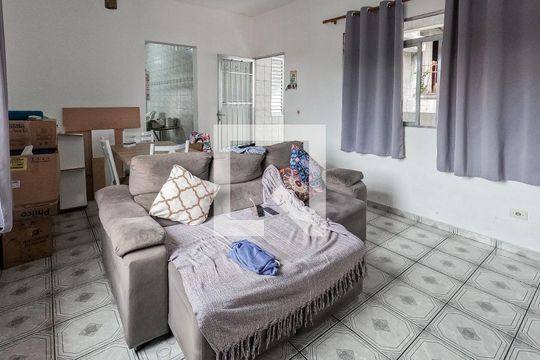Casa à venda com 4 quartos, 450m² em Vila Souza, São Paulo