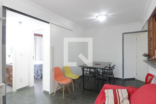 Apartamento para alugar com 2 quartos, 60m² em Passagem, Cabo Frio