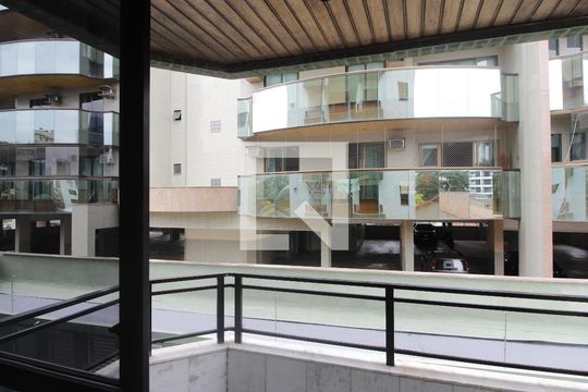 Apartamento para alugar com 2 quartos, 60m² em Passagem, Cabo Frio