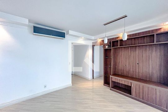 Sala de apartamento à venda com 4 quartos, 137m² em Vila Regente Feijó, São Paulo