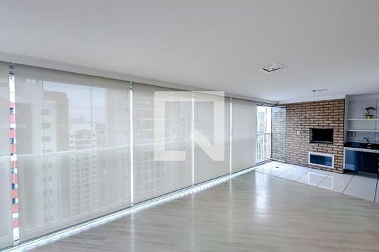 Varanda de apartamento à venda com 4 quartos, 137m² em Vila Regente Feijó, São Paulo