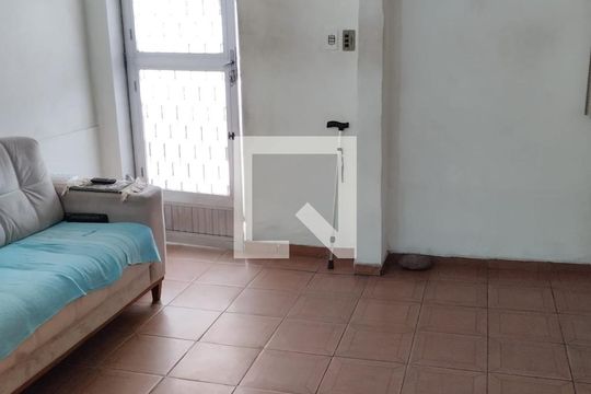 Sala de casa à venda com 2 quartos, 186m² em Realengo, Rio de Janeiro
