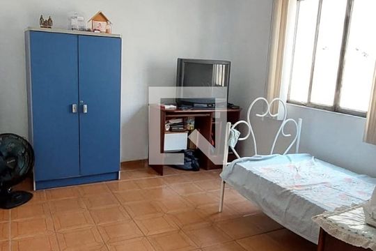 Quarto 1 de casa à venda com 2 quartos, 186m² em Realengo, Rio de Janeiro