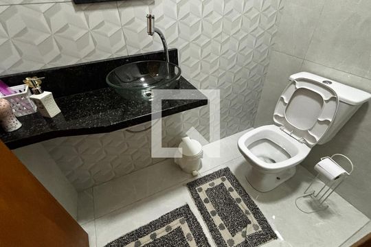 Lavabo de casa à venda com 2 quartos, 240m² em Vila Sao Joao, Santo André