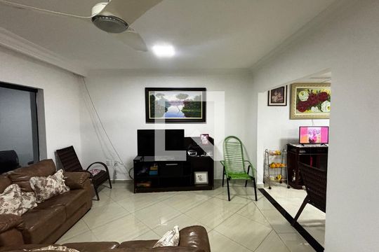 Sala de casa à venda com 2 quartos, 240m² em Vila Sao Joao, Santo André