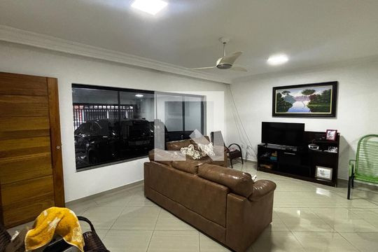 Sala de casa à venda com 2 quartos, 240m² em Vila Sao Joao, Santo André