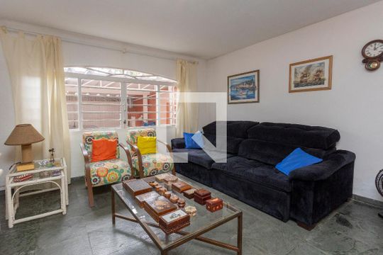 Sala de casa para alugar com 3 quartos, 168m² em Jardim Sertaozinho, São Paulo