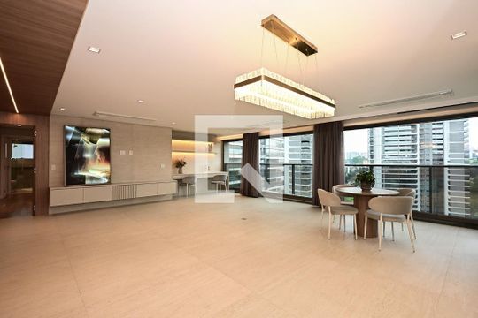 Sala de apartamento à venda com 3 quartos, 186m² em Real Parque, São Paulo