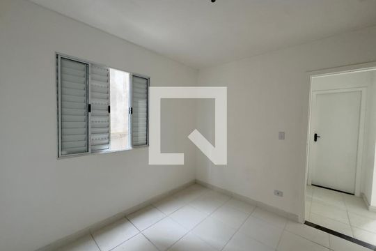 Quarto 1 de apartamento para alugar com 3 quartos, 67m² em Jardim Jacy, Guarulhos