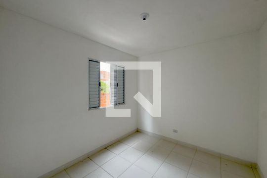 Quarto 2 de apartamento para alugar com 3 quartos, 67m² em Jardim Jacy, Guarulhos