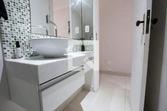 Lavabo de casa para alugar com 3 quartos, 120m² em Freguesia (jacarepaguá), Rio de Janeiro