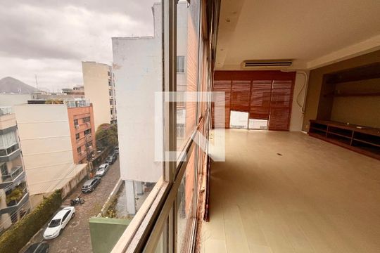 Apartamento à venda com 4 quartos, 160m² em Leblon, Rio de Janeiro