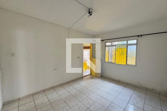 Sala de casa para alugar com 3 quartos, 100m² em Vila Maranduba, Guarulhos