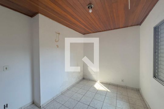 Quarto 1 de casa para alugar com 3 quartos, 100m² em Vila Maranduba, Guarulhos