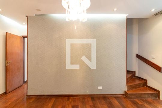 Casa à venda com 3 quartos, 144m² em Planalto Paulista, São Paulo
