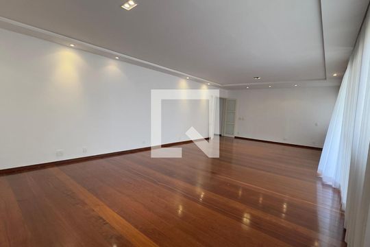 Apartamento à venda com 4 quartos, 240m² em Luxemburgo, Belo Horizonte