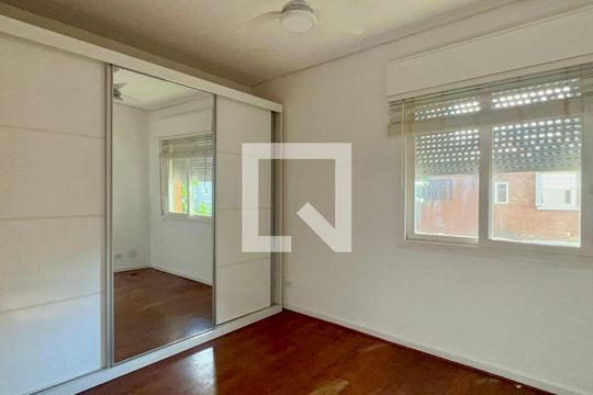 Quarto de casa à venda com 3 quartos, 116m² em Pinheiros, São Paulo