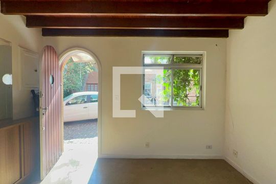 Sala de casa à venda com 3 quartos, 116m² em Pinheiros, São Paulo