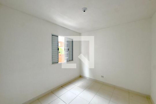 Quarto 2 de apartamento para alugar com 3 quartos, 66m² em Jardim Jacy, Guarulhos