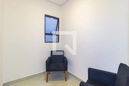 Quarto 1 de apartamento para alugar com 2 quartos, 44m² em Água Rasa, São Paulo