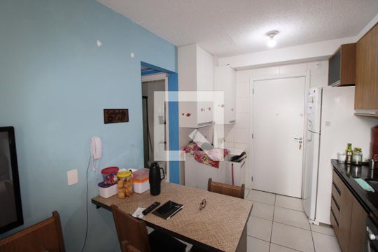 Sala / Cozinha de apartamento para alugar com 2 quartos, 35m² em Vila Brasil, São Paulo
