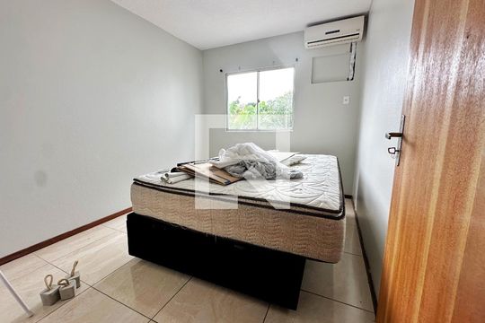 Quarto 2 de apartamento para alugar com 2 quartos, 50m² em Areias, São José