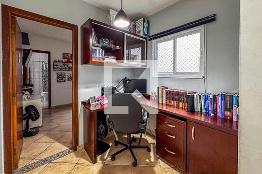 Escritório de casa à venda com 2 quartos, 84m² em Vila Alto de Santo Andre, Santo André