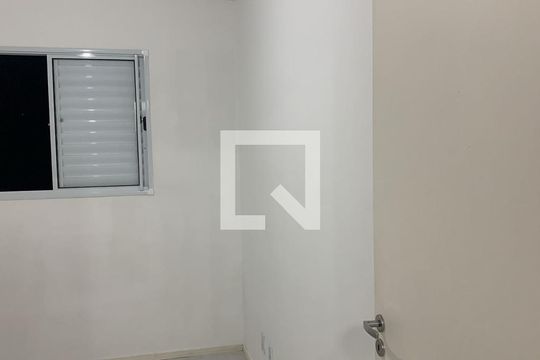 Quarto de apartamento para alugar com 2 quartos, 47m² em Jardim Sandra, Cotia