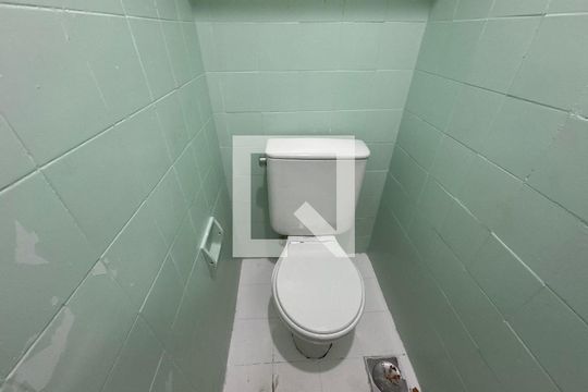 Lavabo de apartamento à venda com 2 quartos, 75m² em Barra da Tijuca, Rio de Janeiro