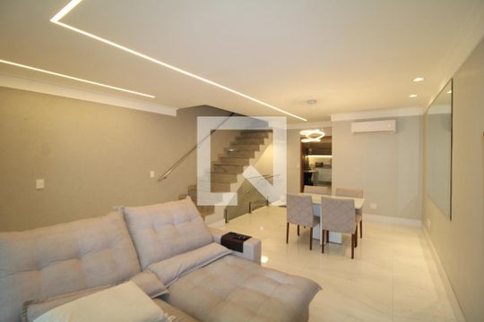 Sala de casa de condomínio à venda com 4 quartos, 289m² em Jardim São Paulo, São Paulo