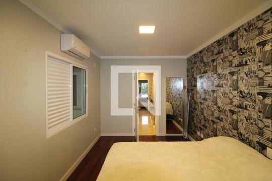 Quarto 1 de casa de condomínio à venda com 4 quartos, 289m² em Jardim São Paulo, São Paulo