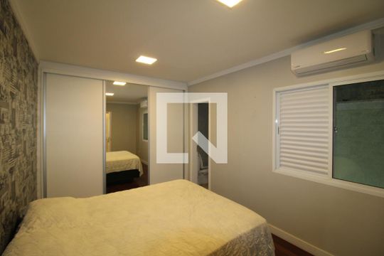 Quarto 1 de casa de condomínio à venda com 4 quartos, 289m² em Jardim São Paulo, São Paulo