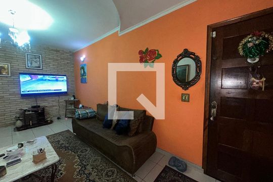 Casa à venda com 3 quartos, 199m² em Parque Viana, Barueri
