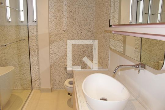 Apartamento para alugar com 5 quartos, 330m² em Consolação, São Paulo