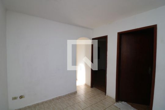 Sala de casa para alugar com 2 quartos, 88m² em Jardim Egle, São Paulo