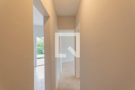 Corredor de apartamento à venda com 2 quartos, 64m² em Grajaú, Rio de Janeiro