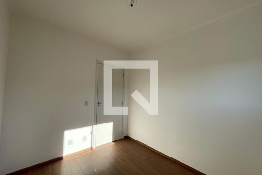 Apartamento à venda com 2 quartos, 66m² em Scharlau, São Leopoldo