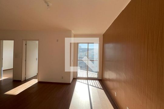 Apartamento à venda com 2 quartos, 66m² em Scharlau, São Leopoldo