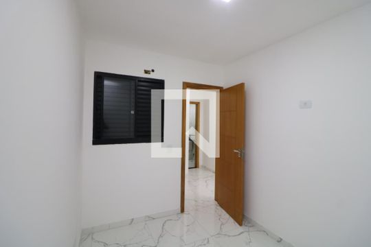 Quarto 2 de apartamento para alugar com 2 quartos, 40m² em Vila Celeste, São Paulo