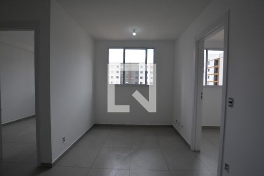 Apartamento para alugar com 2 quartos, 37m² em Jaguaré, São Paulo
