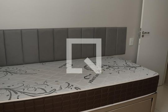 Suíte 1 de apartamento à venda com 3 quartos, 100m² em Setor Marista, Goiânia