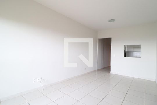 Sala de apartamento para alugar com 2 quartos, 70m² em Umuarama, Uberlândia