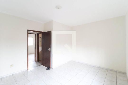 Suíte  de casa à venda com 3 quartos, 180m² em Vila Albertina, São Paulo