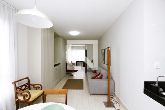 Kitnet/Studio para alugar com 1 quarto, 54m² em Santa Lúcia, Belo Horizonte