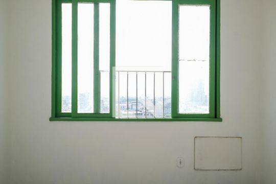 Quarto 1 de apartamento para alugar com 2 quartos, 60m² em Centro, Nova Iguaçu