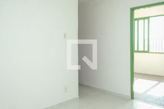 Sala de apartamento para alugar com 2 quartos, 60m² em Centro, Nova Iguaçu